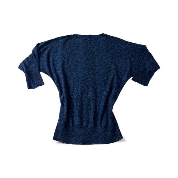 DKNY leopard print 3/4th sleeve leopard print navy batwing style sweater size S - Picture 5 of 8